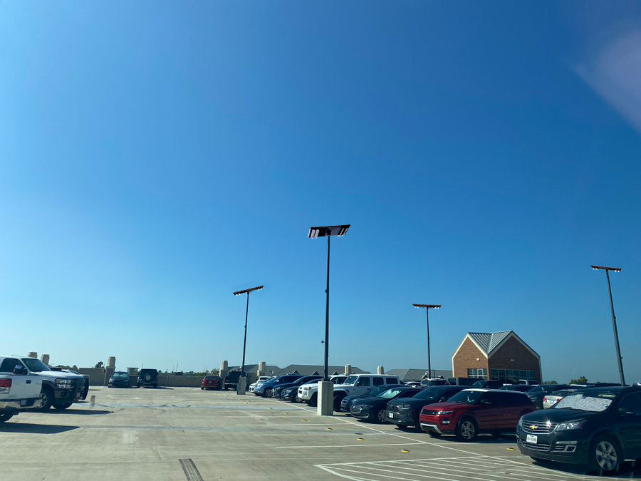 Dual lamp head Street Light 100W 150W Solar Powered Led Chips 210LM/W Parking Lot road lighting